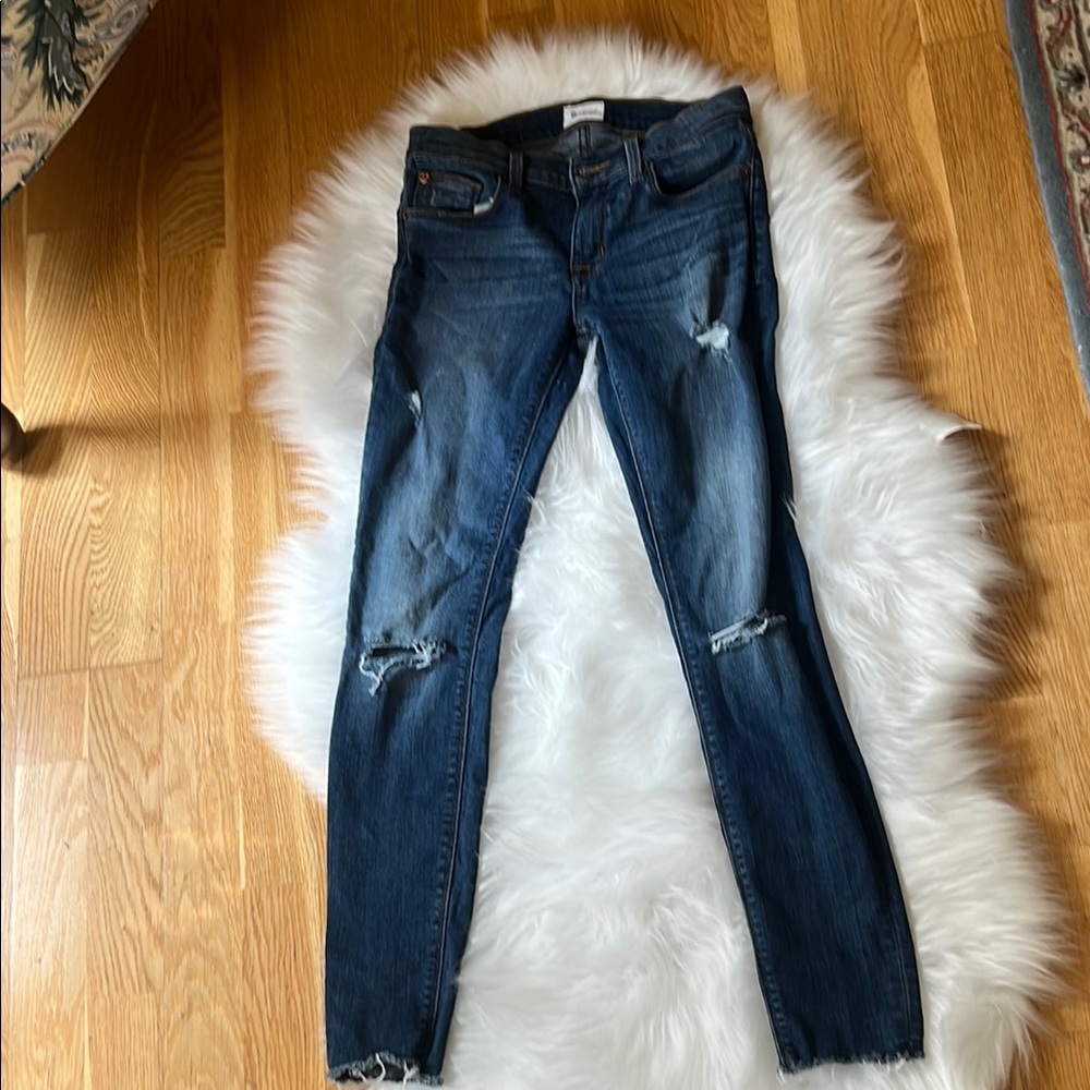 Hudson mid rise jeans Krista skinny ankle.
